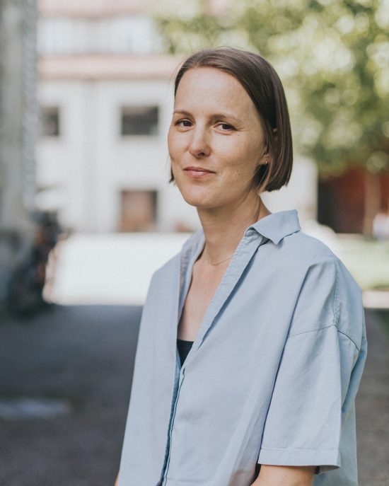 Caroline Manahl führt das Büro für Sozialforschung und gesellschaftliches Gestalten in Vorarlberg. Foto von Nina Bröll.